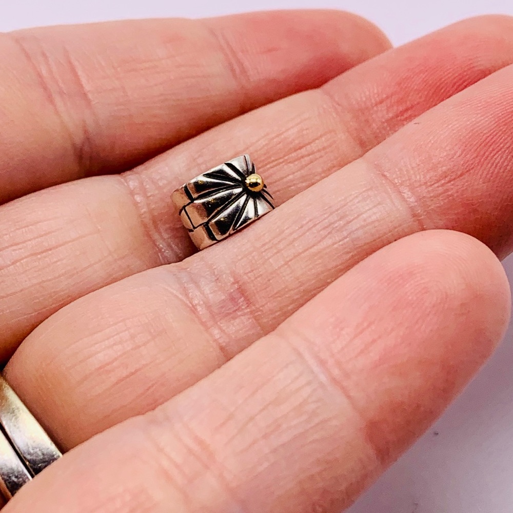 🎉 SALE 🎉 EUC Pandora 790216 Sterling Silver & 14k Yellow Gold Sunburst Clip Bead - Picture 8 of 12